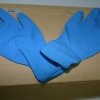 7 тонн лишних перчаток обнаружили в контейнере владивостокские таможенники